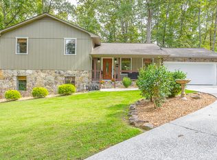 549 S Bishop Trl, Rocky Face, GA 30740