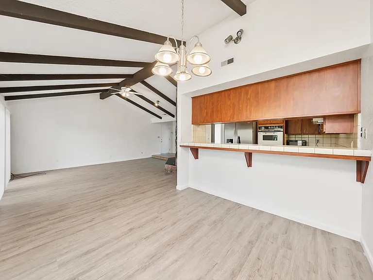 6228 Riverside Blvd — Photo 5