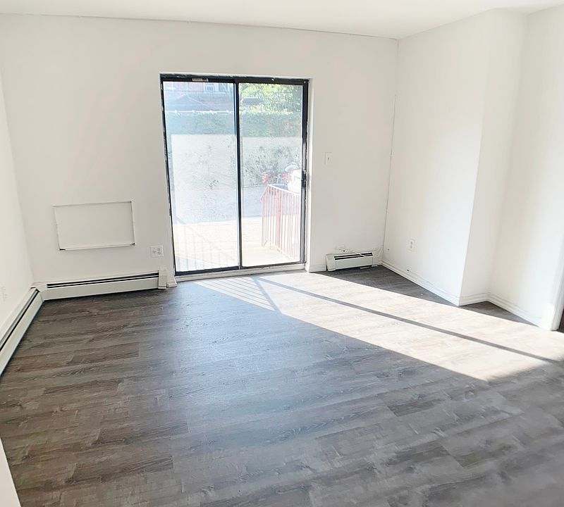 1st image of 35-14 31st St #1R