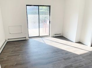 35-14 31st St #1R, Astoria, NY 11106