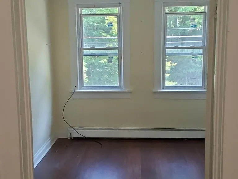 380 Mountaindale Rd #5 — Photo 9