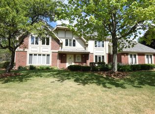 2435 Byron Ct, Brookfield, WI 53045