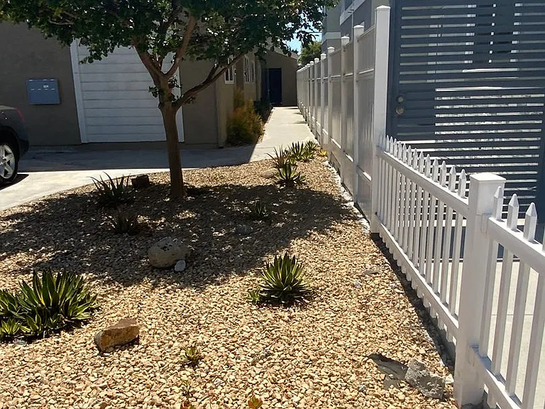 4204 4206 1/2 Manhattan Beach Blvd — Photo 15