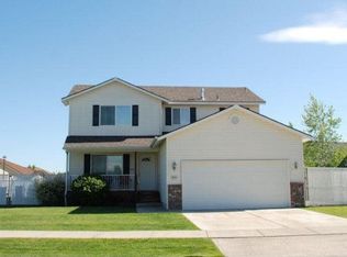 9020 N Torrey Ln, Hayden Lake, ID 83835