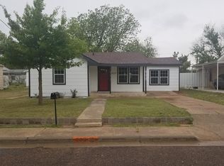 605 NE 4th St, Andrews, TX 79714