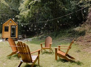 2041 Harding Rd, Blacksburg, VA 24060