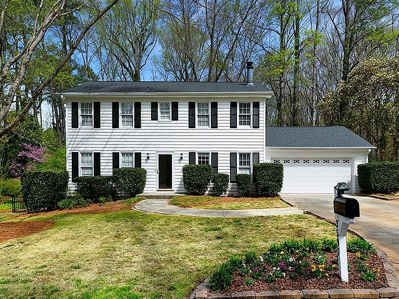 1st image of 3597 Hickory Cir SE