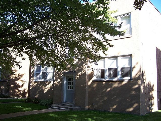 1st image of 3242 W Hollywood Ave #2E