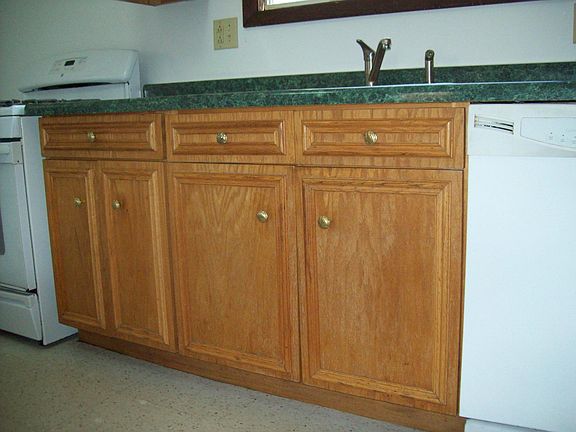 4th image of 6453 N Glenwood Ave #2