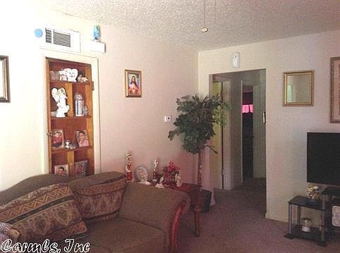 15019791_1