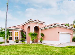 3725 NE 11th St, Homestead, FL 33033