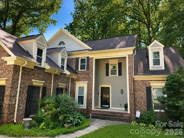 5706 Maylandia Rd, Charlotte, NC 28269