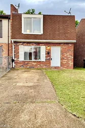 915 Madison Ave Photo 1