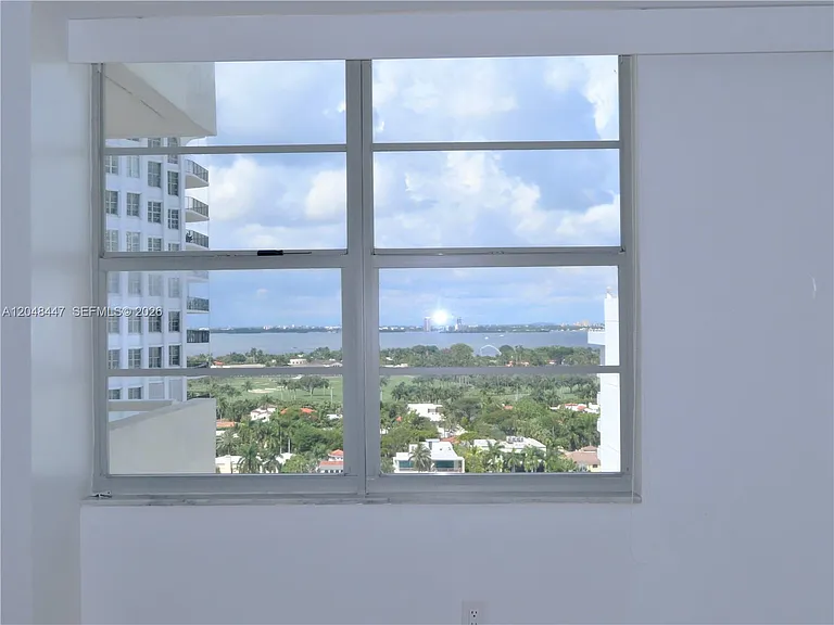 5701 Collins Ave #1703 — Photo 15