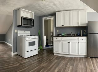 1025 Bay St #3, Fall River, MA 02724