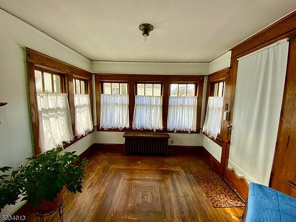 2nd image of 2 Koclas Dr