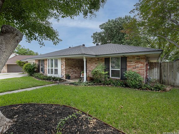 2nd image of 2902 Briarcroft