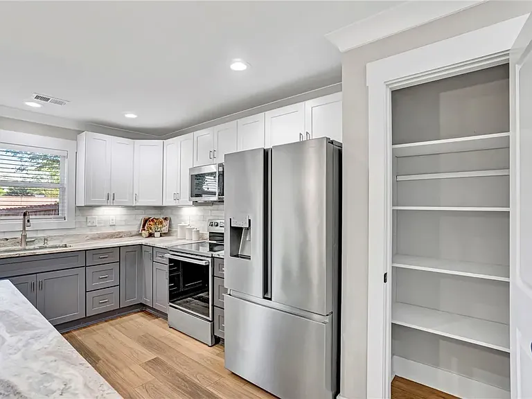 4 McArthur St — Photo 20