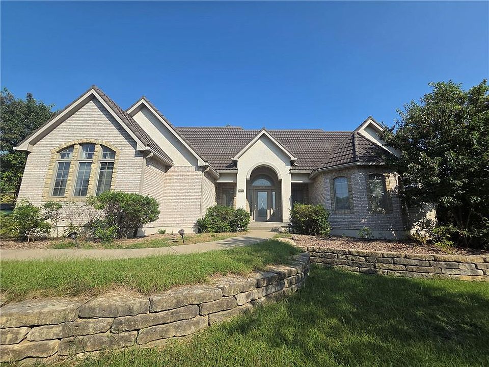 1st image of 6095 Westwood Ct