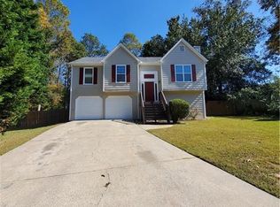 324 Arapaho Dr, Acworth, GA 30102
