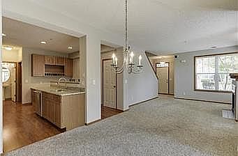 4th image of 9678 Linden Ln N