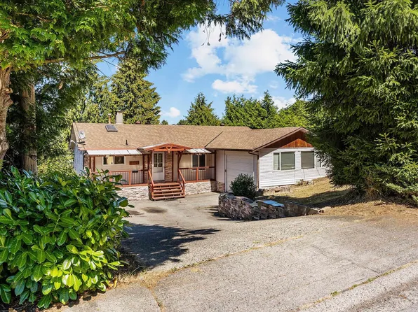 13475 113th Ave, Surrey, BC V3R 6S9