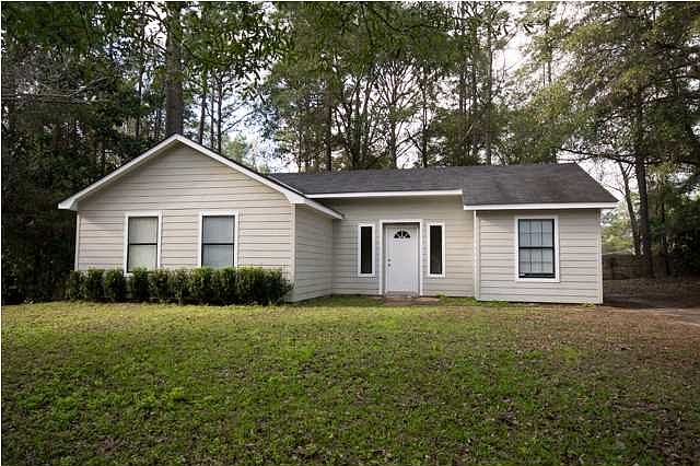 1st image of 1331 Blossom Ct