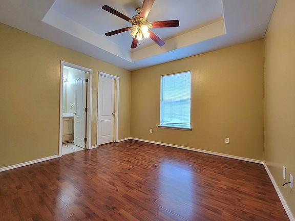 5th image of 301 E New Hampshire St #6