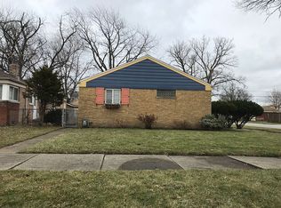12547 S Loomis St, Calumet Park, IL