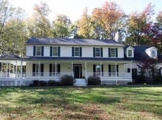 7859 Southdown Rd, Alexandria, VA 22308