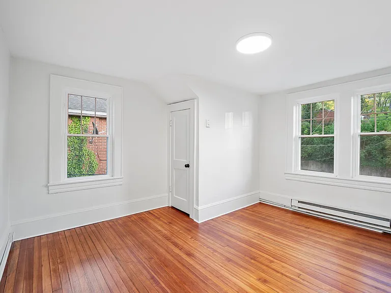 518 Riverland Rd SE — Photo 10