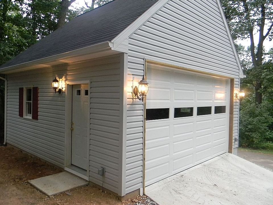 New 20'x22' Garage with electric 9'x16' garage dooer