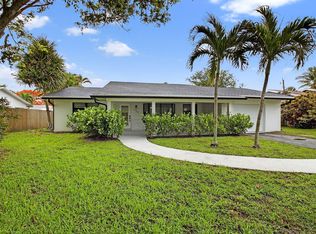 725 Heron Dr, Delray Beach, FL 33444