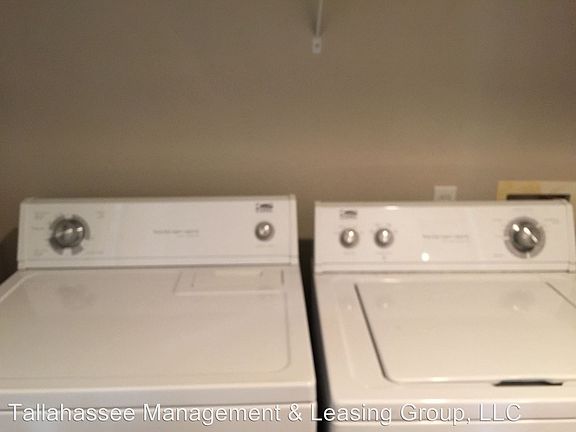 5th image of 2311 Timber Oaks Ln