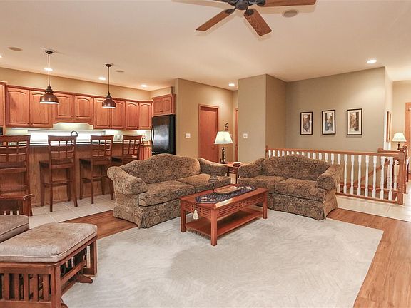 5th image of 4519 Briarwood Dr