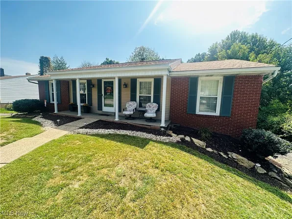 164 Tartan Dr, Follansbee, WV 26037