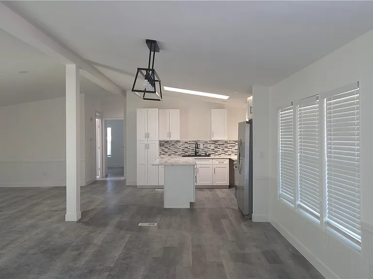 4224 Money St — Photo 3