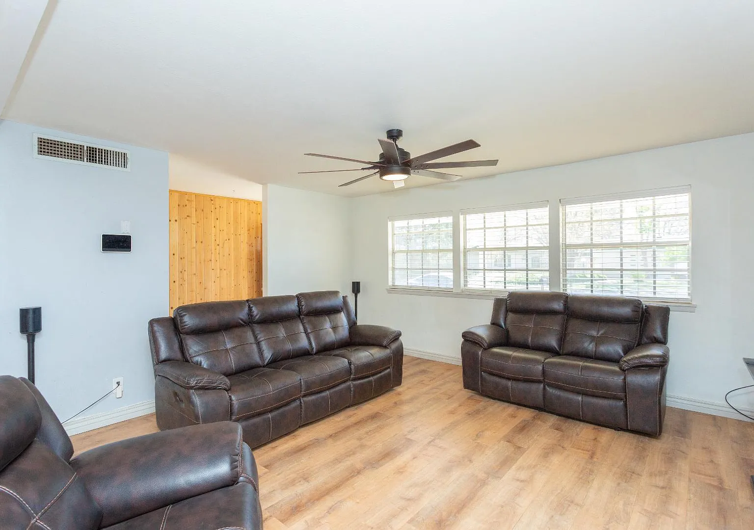1403 W Bonita Dr — Photo 4