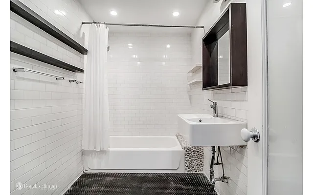 Rented by Douglas Elliman | media 11