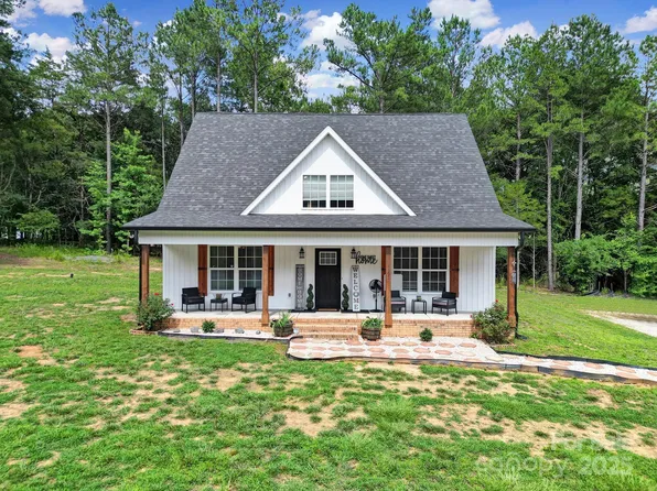 4592 Reid Rd, Edgemoor, SC 29712
