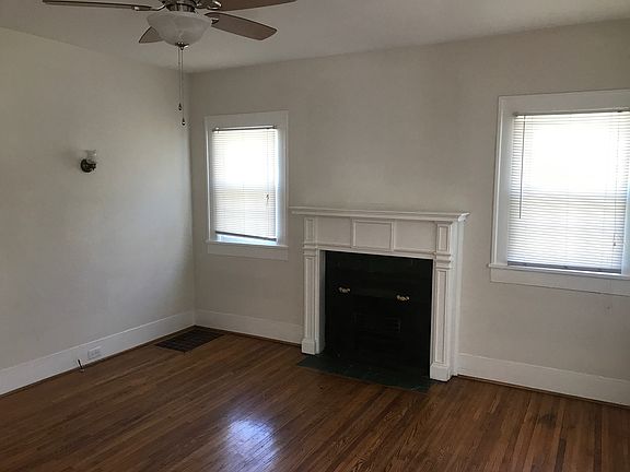 2nd image of 1545 Thomas Ave