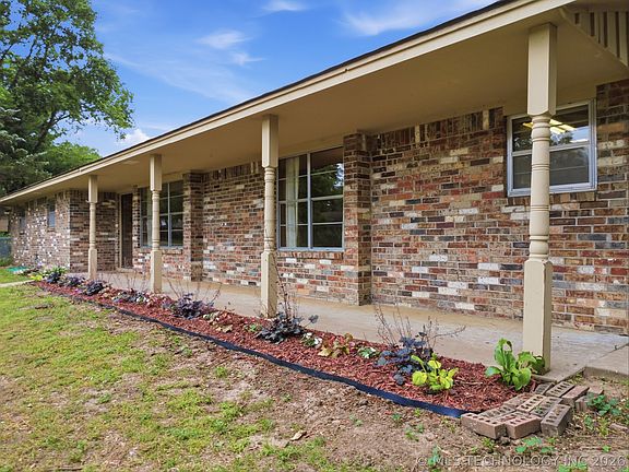 5th image of 2509 SE Quail Pl