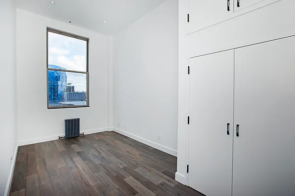 Rented by REAL New York | media 7