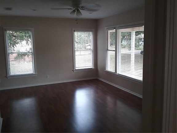 5th image of 234 W Cherry St