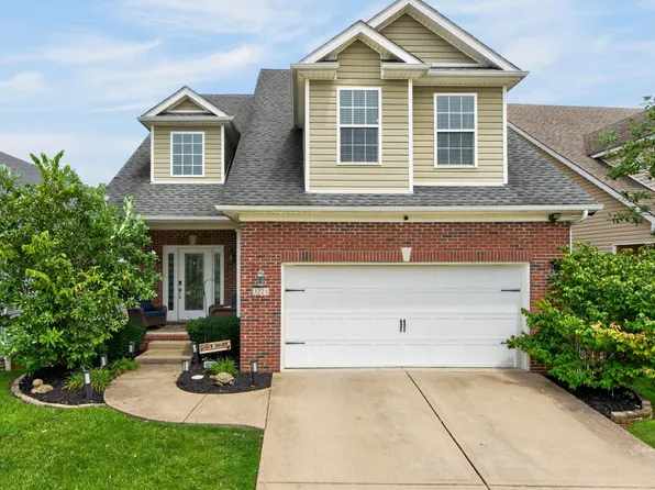 3225 Toll Gate Rd, Lexington, KY 40509