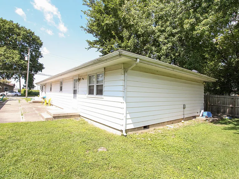 1026 N Jefferson St #B — Photo 14