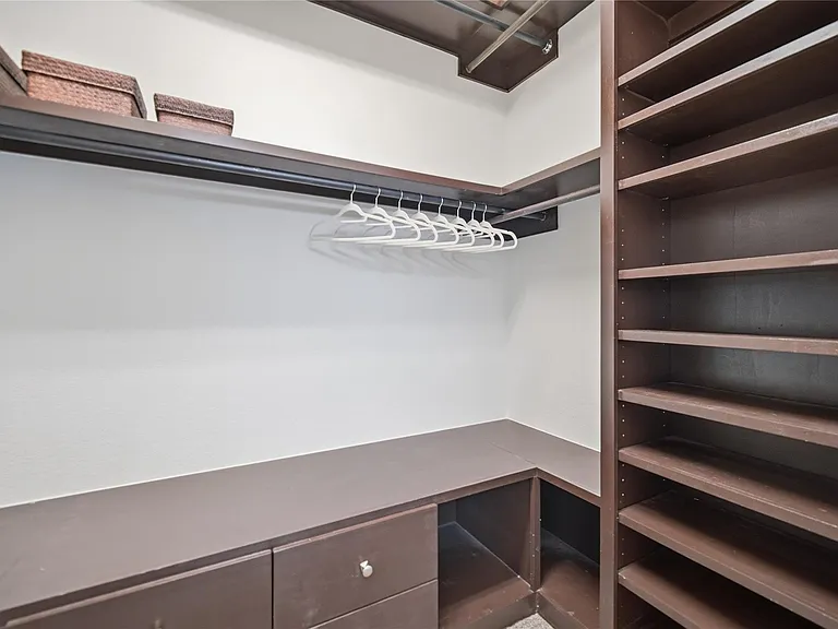 3831 Daintree Park Dr — Photo 18