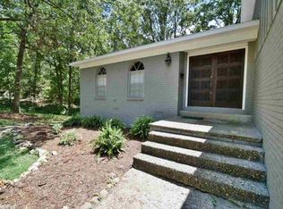 8211 Alvin Ct, Little Rock, AR 72227