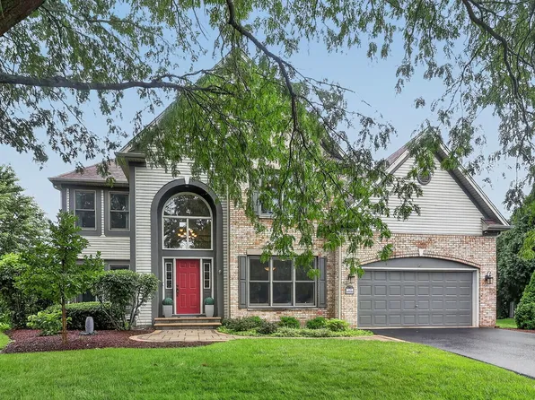 3215 Wild Meadow Ln, Aurora, IL 60504