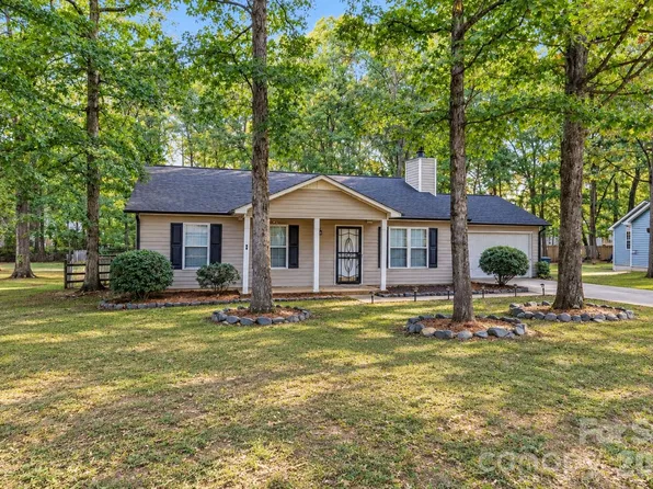 2204 Wheaton Way, Monroe, NC 28112